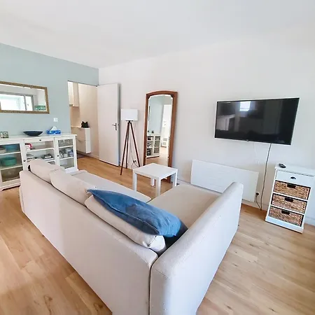 Rez-de-jardin Proche Mer, 4 Couchages Apartment Bernieres-sur-Mer